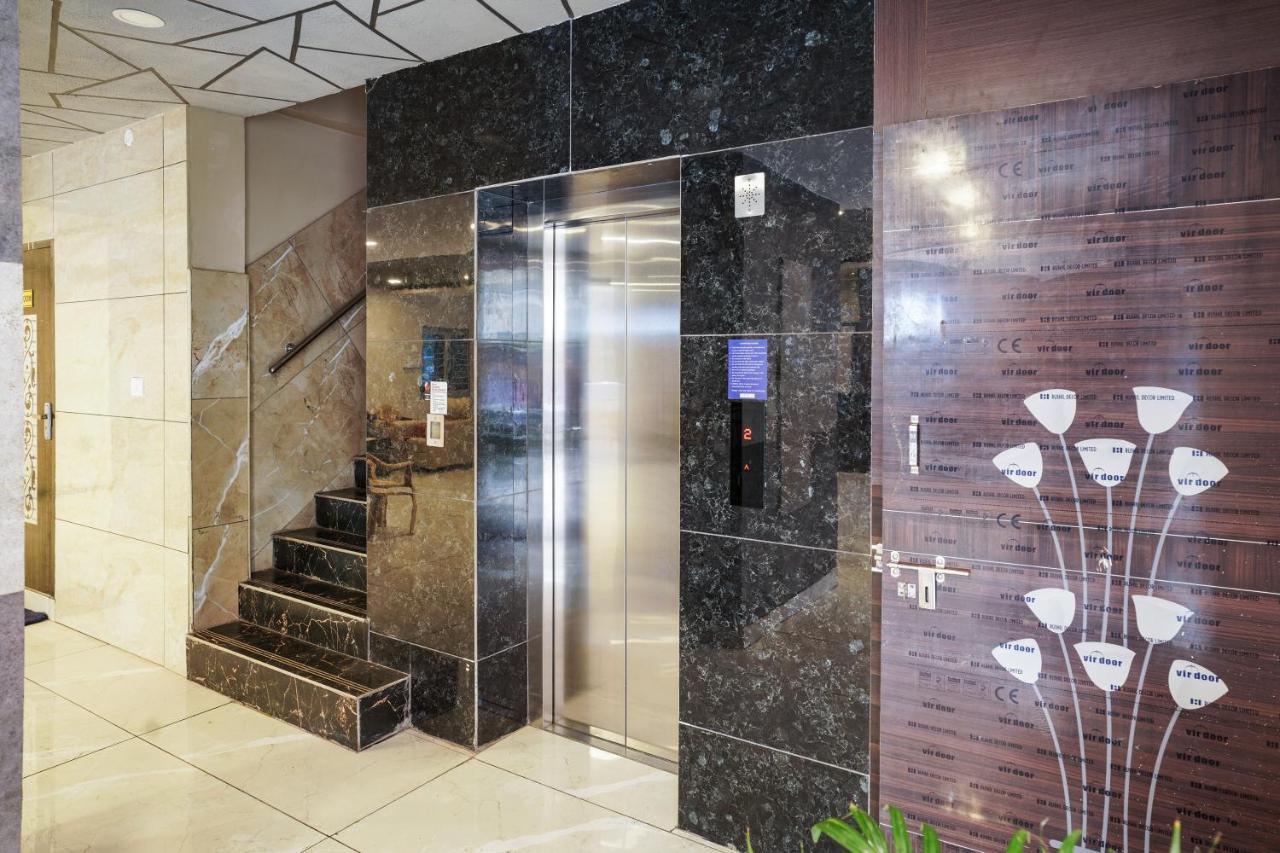 Oyo Flagship Pawan Park Hotel Vellore Bagian luar foto