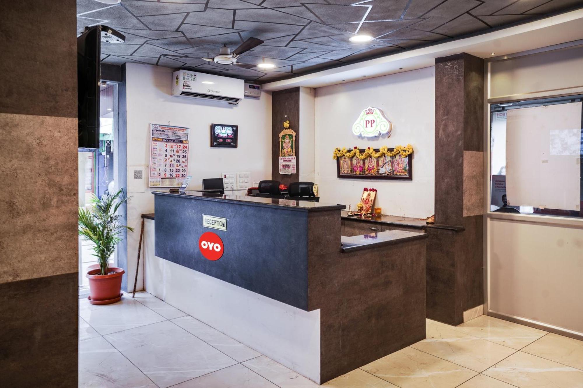 Oyo Flagship Pawan Park Hotel Vellore Bagian luar foto